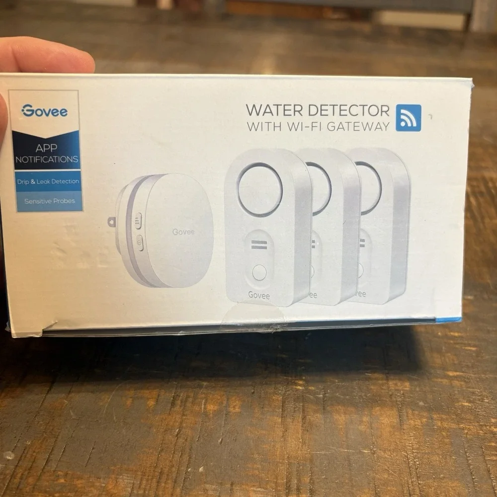 Govee WiFi Water Leak Detector 3 Pack Alarm & Gateway H5054 New
